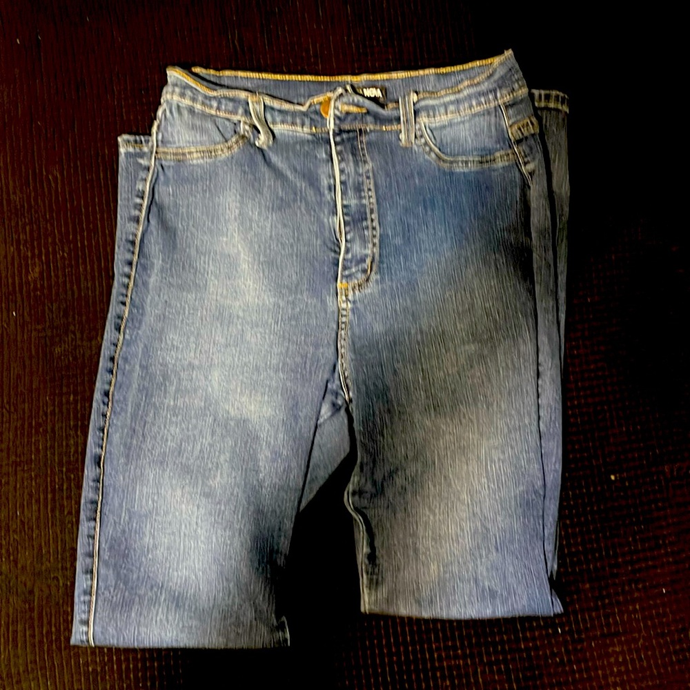 Fashion Nova jeans